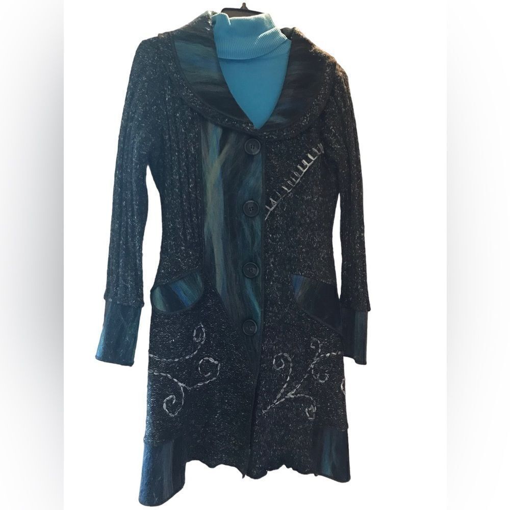 Sioni size small beautiful boutique cardigan perfect condition